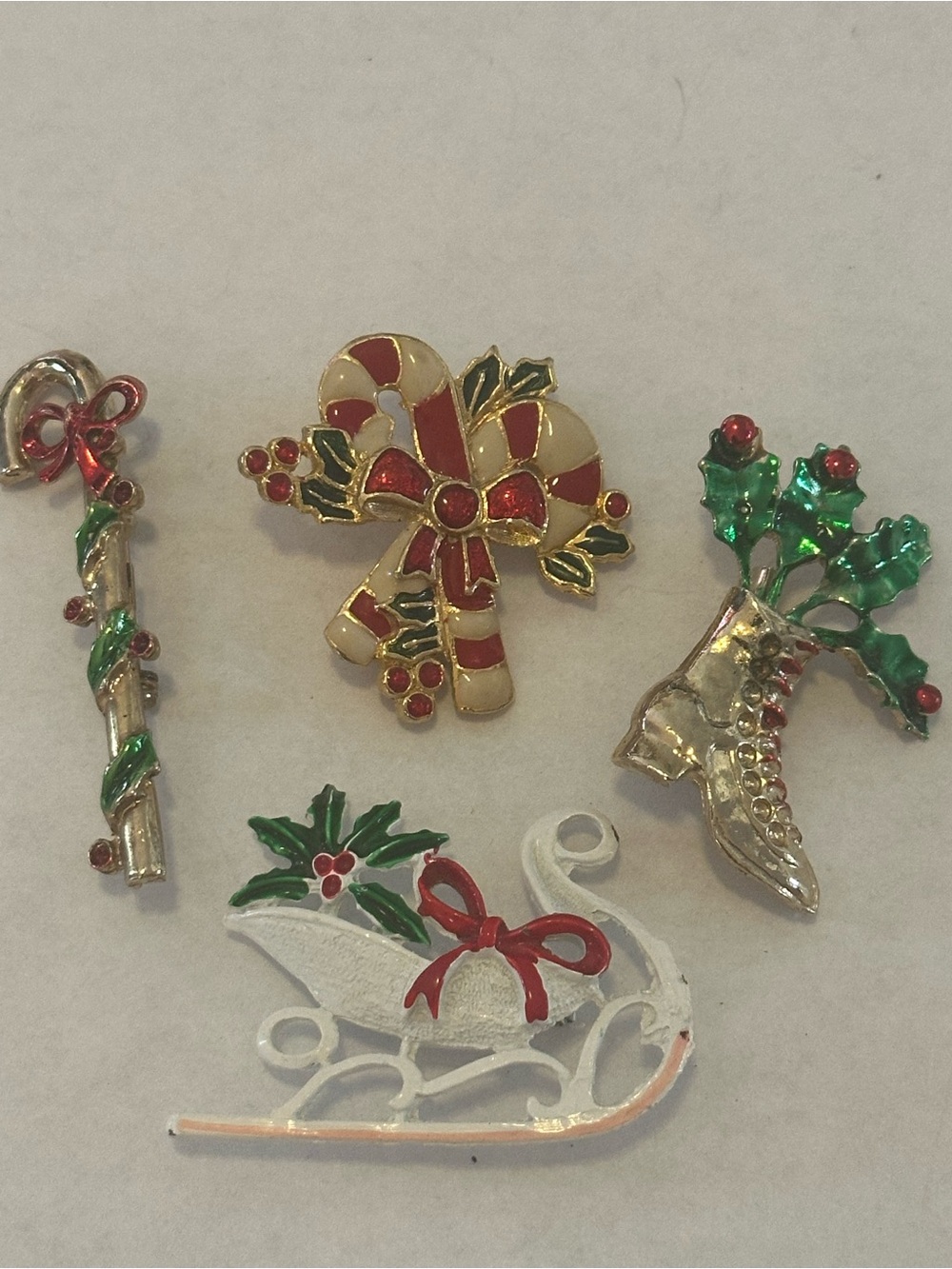 Festive Red & Green Christmas Brooch Set - Women Jewelry Brooches (4)
